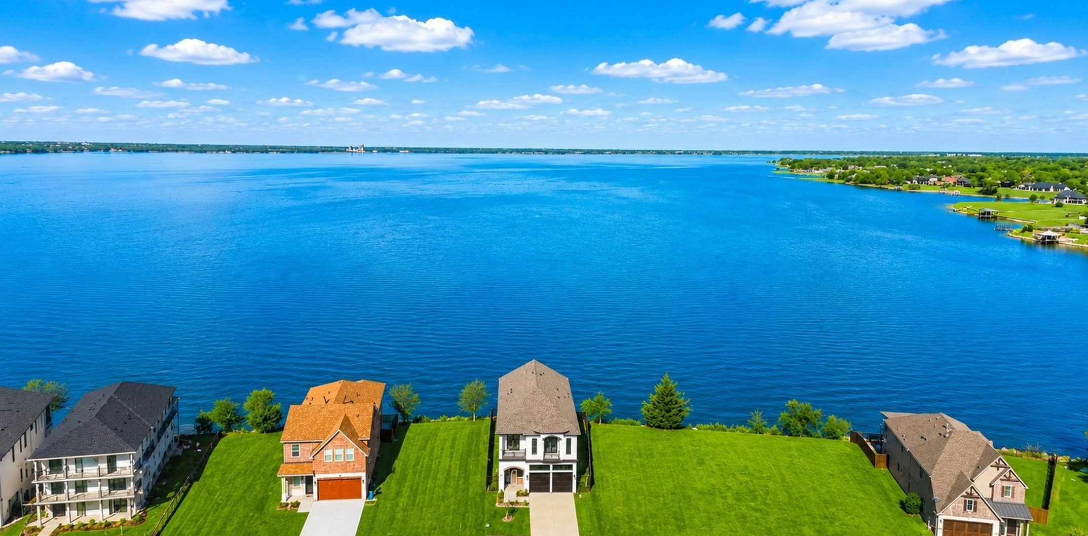 Aerial view of Lake Ray Hubbard shoreline and homesites